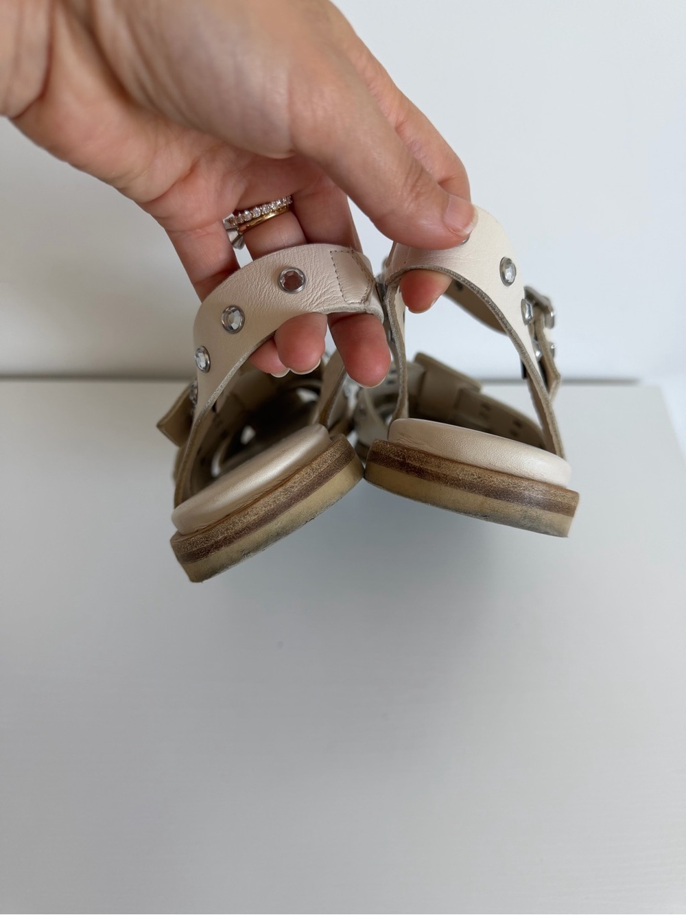 Freda Salvador 10 Sera Fisherman Sandals White Gem Embellishments - Picture 12 of 13